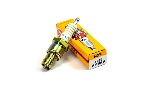 Bujia NGK BR6ES -RN5C / 4922-