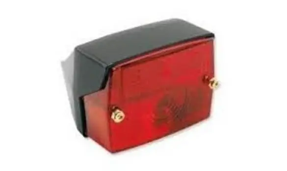 Piloto Mobylette University